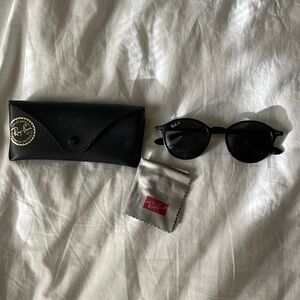Ray-Ban sunglasses (polarized)